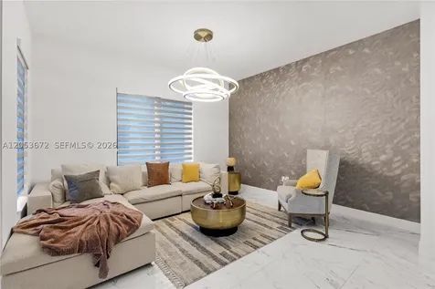 4374 NW 81st Avenue Doral FL 33166