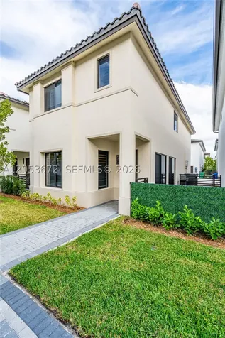 4374 NW 81st Avenue Doral FL 33166