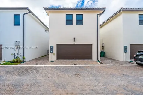 4374 NW 81st Avenue Doral FL 33166