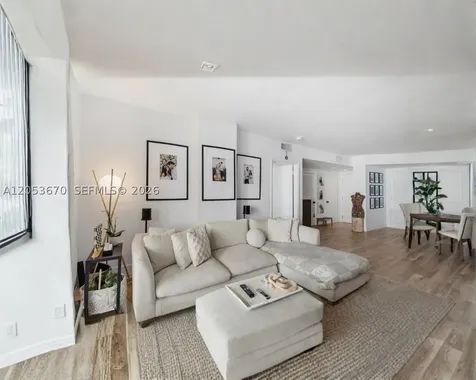 701 Brickell Key Boulevard Miami FL 33131
