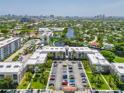 3000 NE 16th Avenue Oakland Park FL 33334