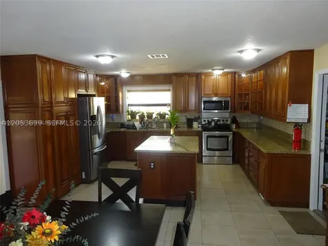 9240 SW 56th Street Cooper City FL 33328