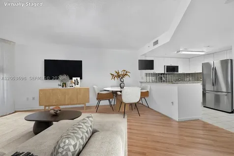 19501 W Country Club Drive Aventura FL 33180