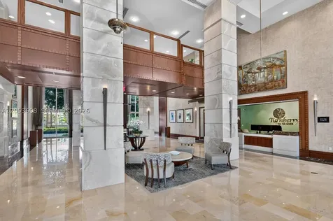 19501 W Country Club Drive Aventura FL 33180