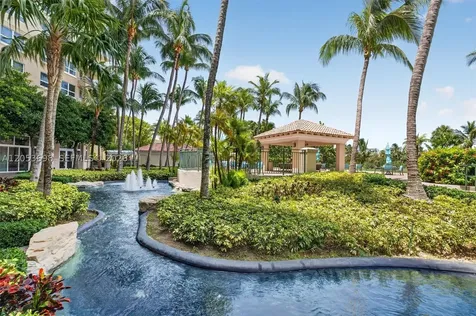 19501 W Country Club Drive Aventura FL 33180