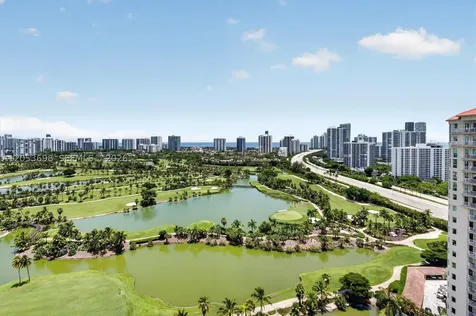 19501 W Country Club Drive Aventura FL 33180