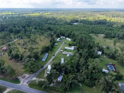 1269 W Roberts Aman Road Other City - In The State Of Florida FL 32347
