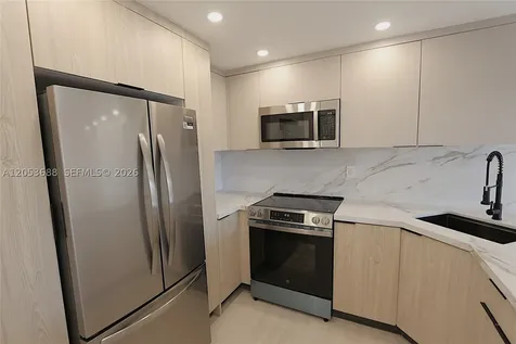 801 NW 47th Avenue Miami FL 33126