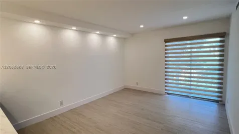 801 NW 47th Avenue Miami FL 33126
