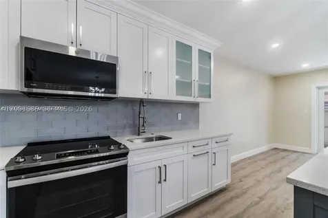 330 W 74th Place Hialeah FL 33014
