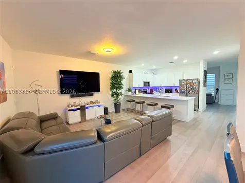14800 SW 265th Street Homestead FL 33032