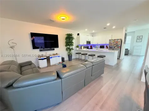 14800 SW 265th Street Homestead FL 33032