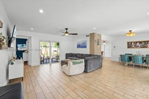 5049 SW 88th Terrace Cooper City FL 33328