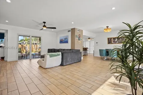 5049 SW 88th Terrace Cooper City FL 33328