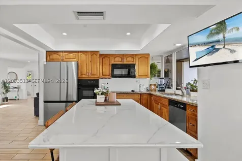 5049 SW 88th Terrace Cooper City FL 33328