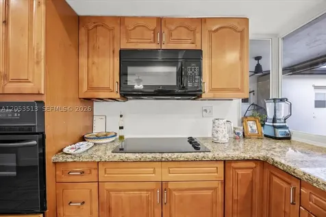 5049 SW 88th Terrace Cooper City FL 33328