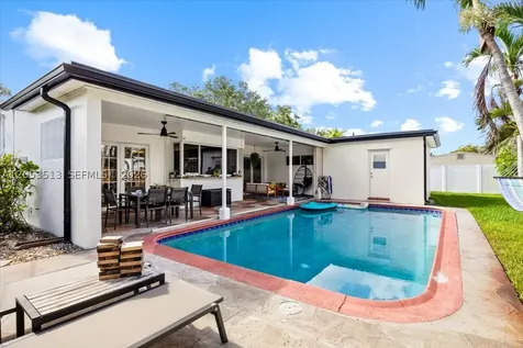 5049 SW 88th Terrace Cooper City FL 33328