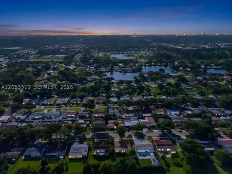 5049 SW 88th Terrace Cooper City FL 33328