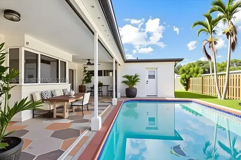 5049 SW 88th Terrace Cooper City FL 33328
