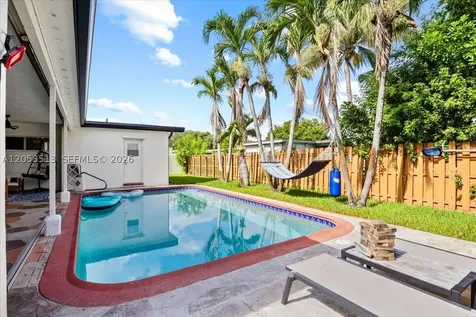 5049 SW 88th Terrace Cooper City FL 33328