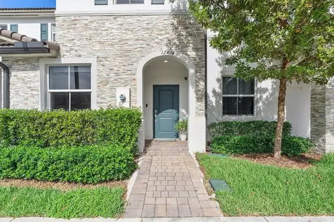 12424 NW 23rd Court Miami FL 33167