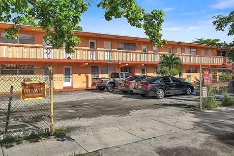 19000 NE 3rd Court Miami FL 33179