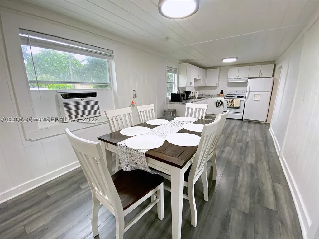342 NW 7th Avenue Delray Beach FL 33444