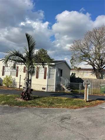 220 NE 12th Ave Lot 160 Homestead FL 33030