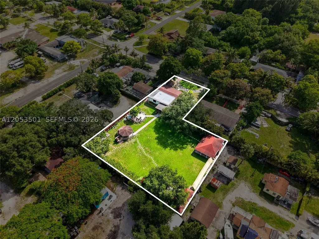 15425 N Miami Avenue Miami FL 33169