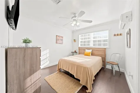 15425 N Miami Avenue Miami FL 33169