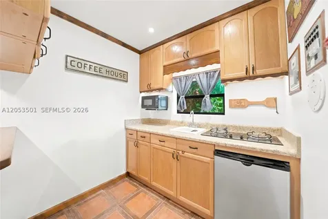 15425 N Miami Avenue Miami FL 33169