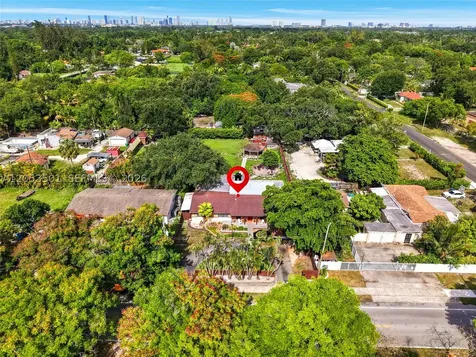 15425 N Miami Avenue Miami FL 33169