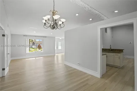 4040 NE 6th Avenue Deerfield Beach FL 33064