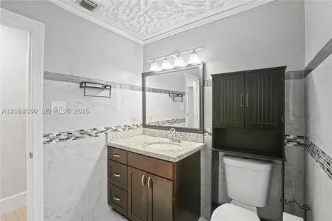 4040 NE 6th Avenue Deerfield Beach FL 33064