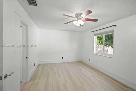 4040 NE 6th Avenue Deerfield Beach FL 33064