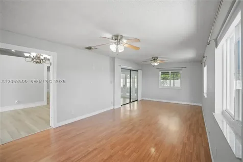 4040 NE 6th Avenue Deerfield Beach FL 33064