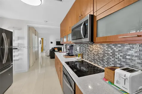 2543 SW 15th Street Miami FL 33145