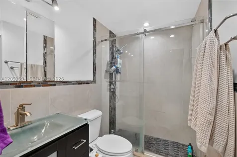 2543 SW 15th Street Miami FL 33145