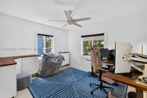 2543 SW 15th Street Miami FL 33145