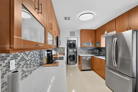 2543 SW 15th Street Miami FL 33145