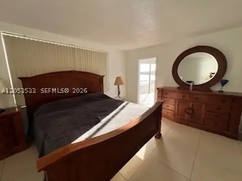 1100 NE 191st Street Miami FL 33179