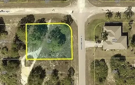 726 S Gaylord Avenue Lehigh Acres FL 33974