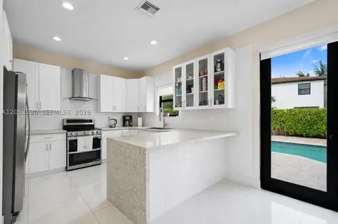 918 NE 191st Street Miami FL 33179