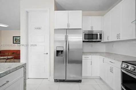 918 NE 191st Street Miami FL 33179