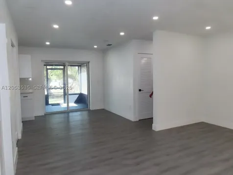 95 SW 17th Terrace Homestead FL 33030