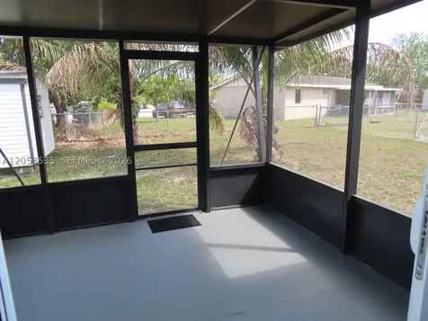 95 SW 17th Terrace Homestead FL 33030