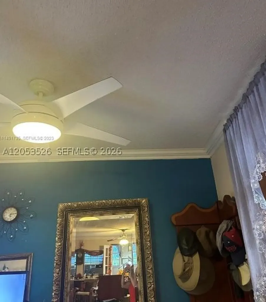 1811 Jefferson Street Hollywood FL 33020