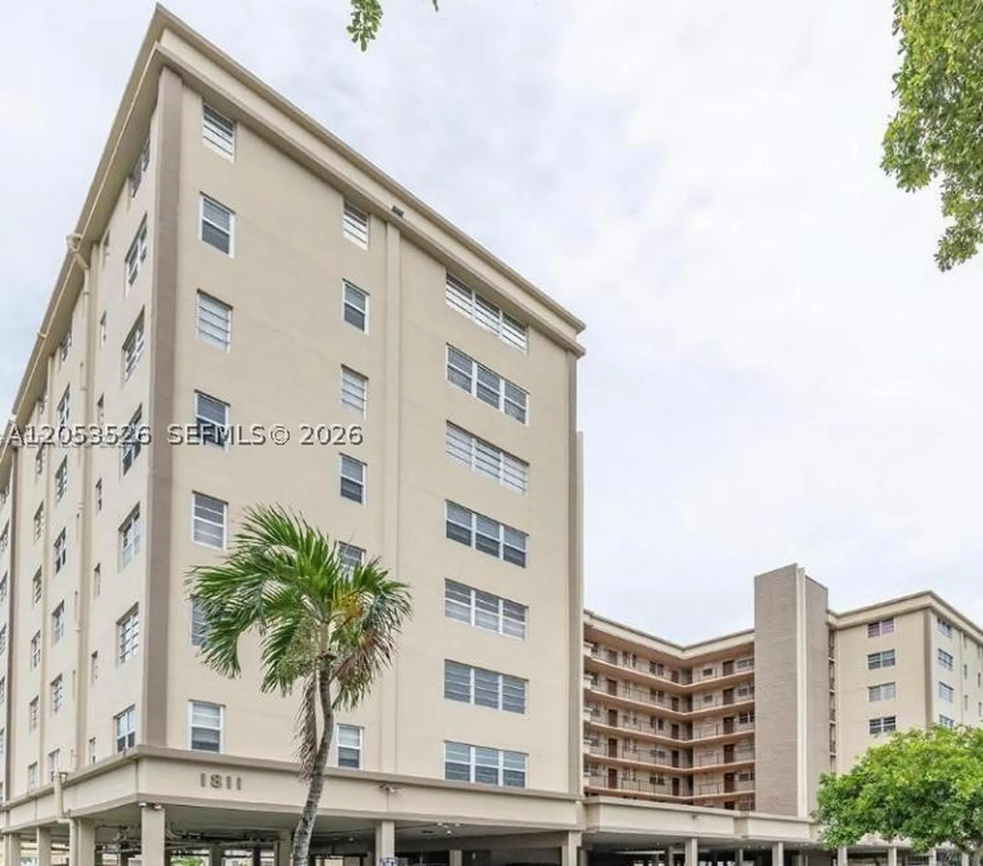 1811 Jefferson Street Hollywood FL 33020