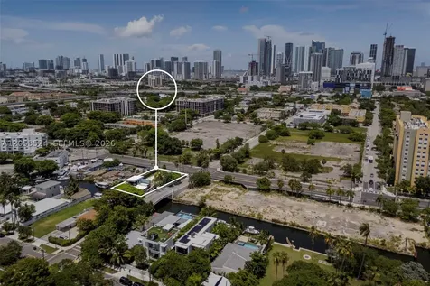 700 NW 7th Avenue Miami FL 33136