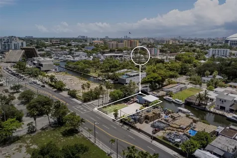 700 NW 7th Avenue Miami FL 33136